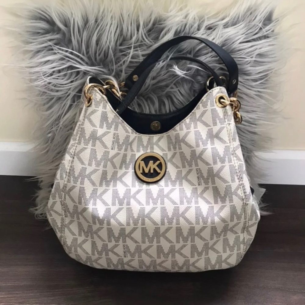 MICHAEL KORS NAVY ON WHITE MORGAM PURSE